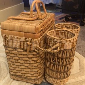 Vintage wicker picnic/wine basket.